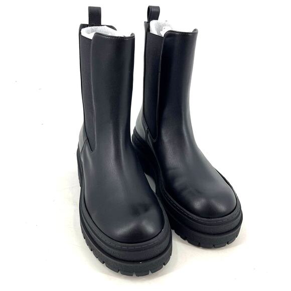 Good American Leather Chelsea Pull On Boot Black Women's 5.5 NIB GA036V-X - Picture 3 of 8